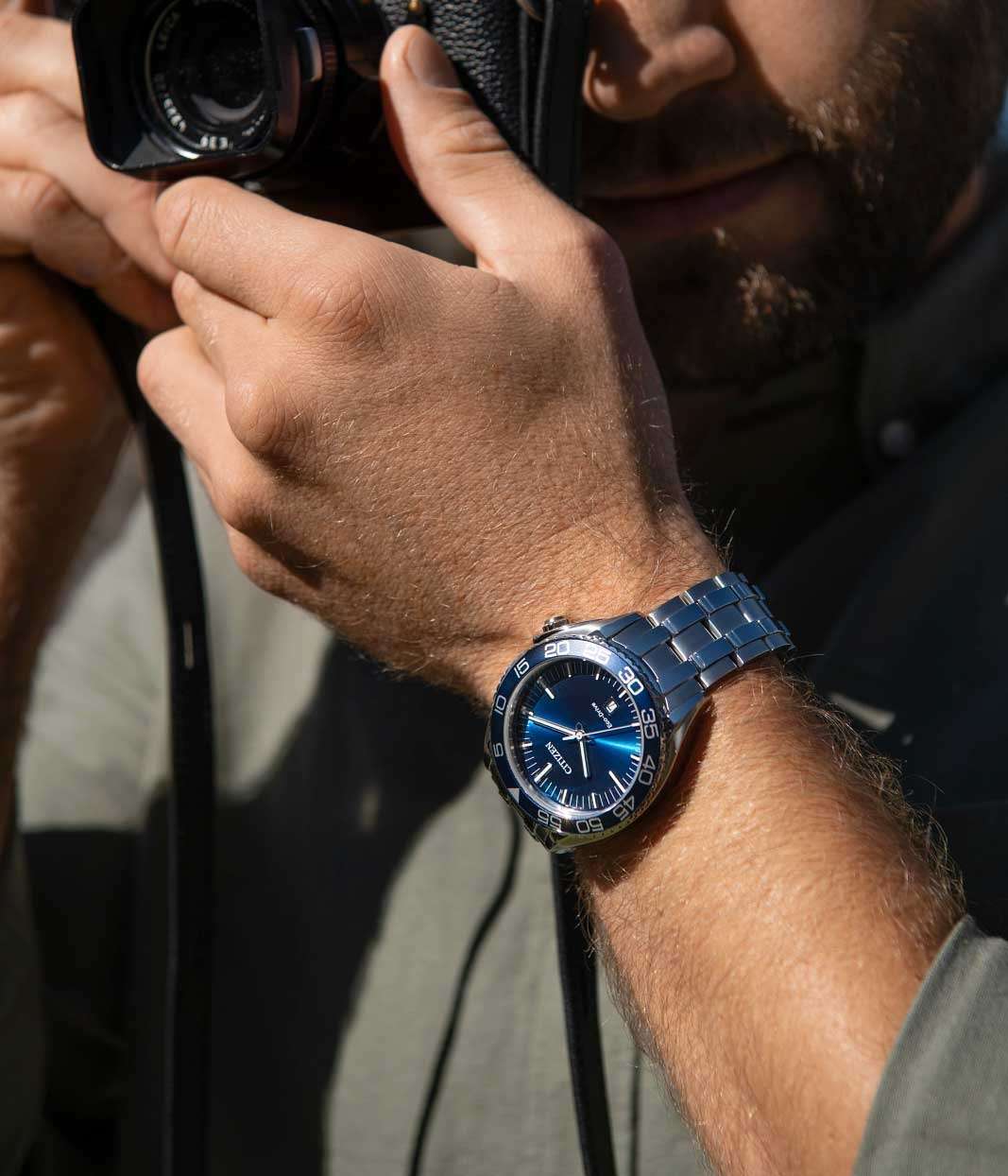 Citizen Citizen Eco-Drive AW1770-53L , наручные мужские часы фото под углом