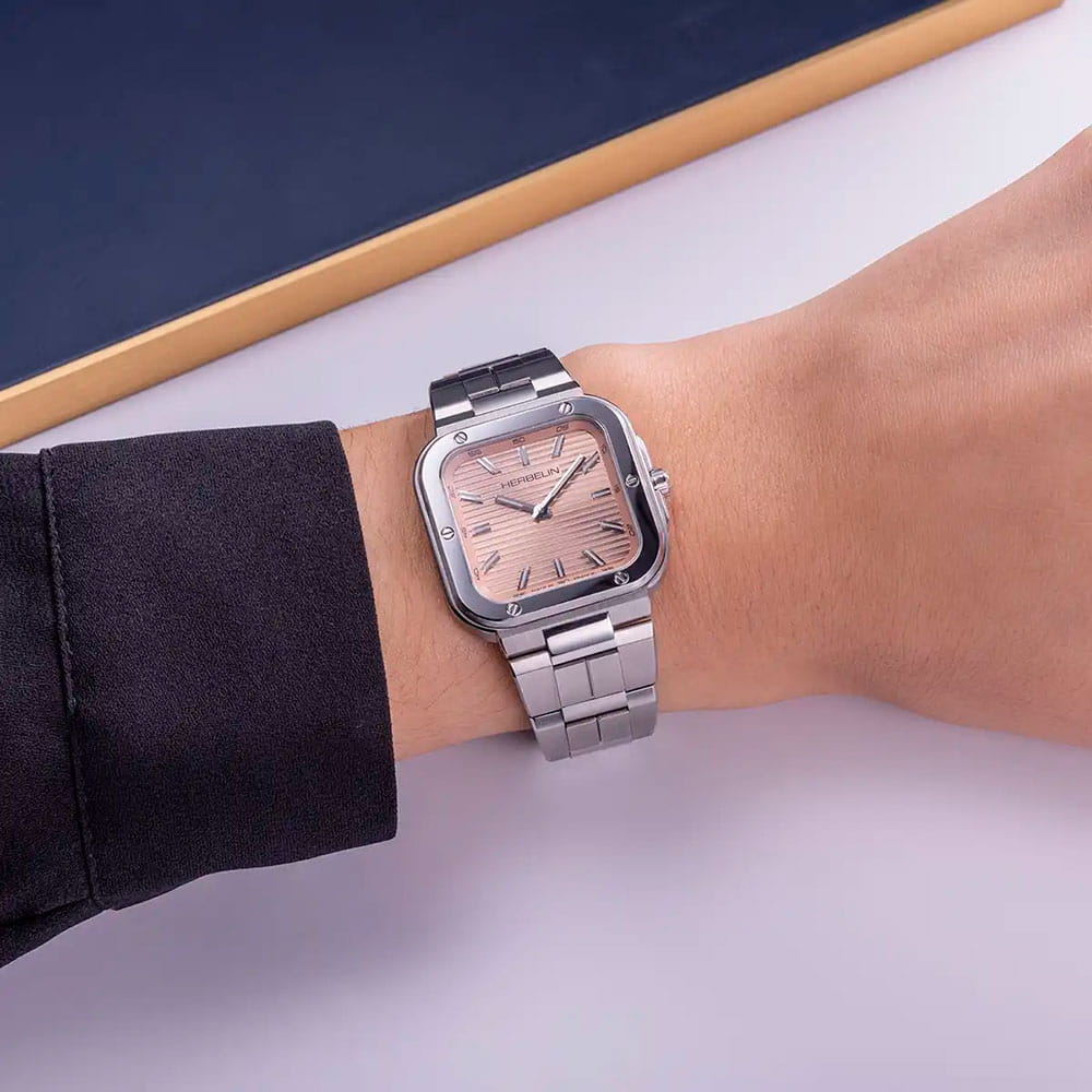 Оригинальные часы Herbelin Herbelin Cap Camarat 17546B18 кварцевые калибр механизма ronda 751 общий вид