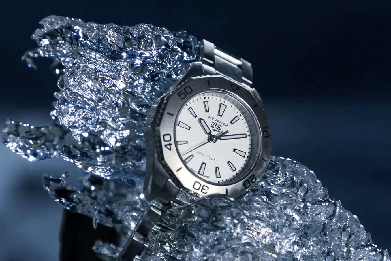 TAG Heuer WBP1411.BA0622 женские часы застежка крупным планом